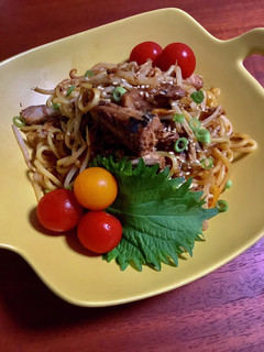 鯖の味噌煮缶で❖❖ピリ辛味噌焼きそば❖❖-レシピのメイン写真