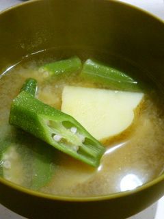 おくらとじゃがいものお味噌汁-レシピのメイン写真
