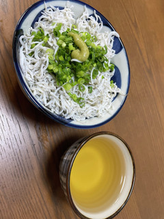お出しで食べるしらす丼-レシピのメイン写真