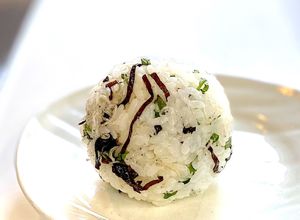 じゃこ（しらす）と大葉、塩昆布のおにぎり-レシピのメイン写真