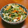 豆苗の彩りサラダ
