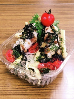 ぶっかけそば«竹輪/ごま昆布/プチトマ»-レシピのメイン写真