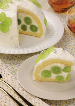 シャインマスカットのズコットケーキ-レシピのメイン写真