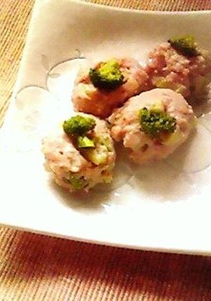 ブロッコリーの茎入り皮なしシューマイ☆-レシピのメイン写真