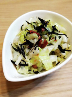 キャベツの梅ひじき和え-レシピのメイン写真