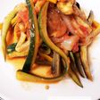 台湾家庭料理*ズーキニ-と野菜の煮込み