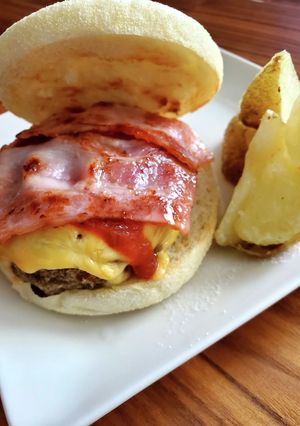 超簡単5分！ベーコンチーズバーガー-レシピのメイン写真