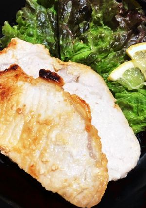 豚ロース肉の【塩麹焼き】-レシピのメイン写真