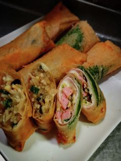 通常とハムチーズの春巻❨(@≧↺≦@)❩-レシピのメイン写真