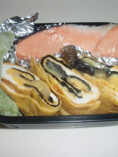 卵焼きにはとろけるチーズ♪-レシピのメイン写真