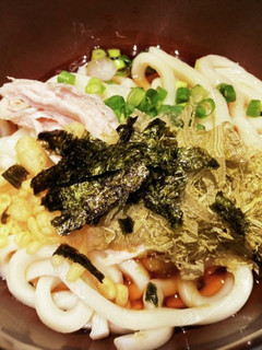 なんでも入れ〜の♪ぶっかけうどん-レシピのメイン写真