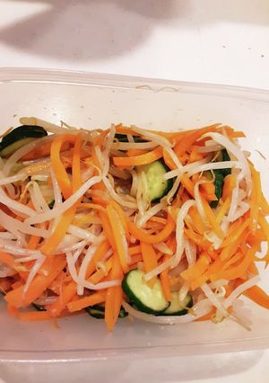 電子レンジで甘味がでるもやしサラダ-レシピのメイン写真