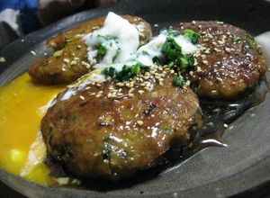 簡単@豚挽き肉と大葉のつくねバーグ-レシピのメイン写真