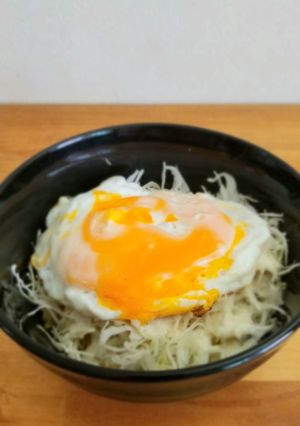 簡単 キャベツ丼【手間なしランチ】-レシピのメイン写真