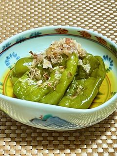 包丁いらず!丸ごとピーマンのレンジ煮浸し-レシピのメイン写真