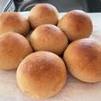 しっとりもちもち!全粒粉ロール
