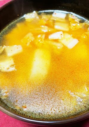 キムチとじゃが芋の中華スープ-レシピのメイン写真