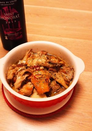 ワインに合う♪鶏肉と舞茸のアヒージョ-レシピのメイン写真