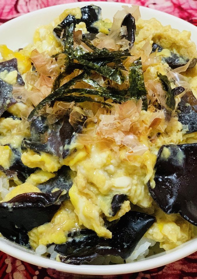 木耳の卵とじ丼-レシピのメイン写真