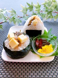 クリームチーズと塩昆布のおにぎり-レシピのメイン写真