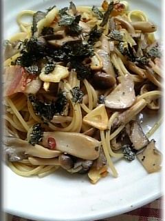 きのことベーコンの和風バター醤油パスタ♡-レシピのメイン写真