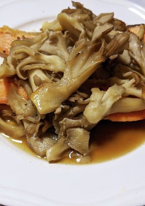 鮭のムニエル✱舞茸レモンバターソース-レシピのメイン写真