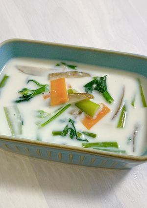 彩り野菜のミルク味噌スープ-レシピのメイン写真
