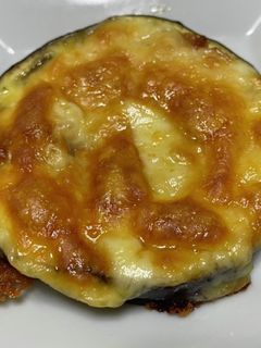 大きな丸ナス チーズ味噌焼き-レシピのメイン写真