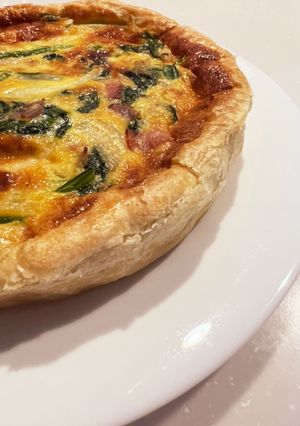 癖なく美味しく！つるむらさきのキッシュ-レシピのメイン写真