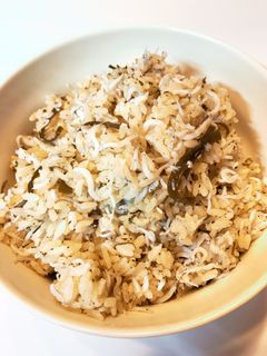 緑茶としらすの炊き込みご飯-レシピのメイン写真