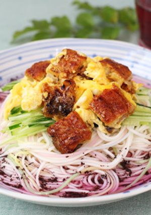 赤しそつゆのうな玉そうめん-レシピのメイン写真