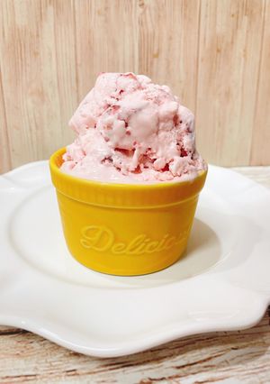 いちごのアイスクリーム-レシピのメイン写真