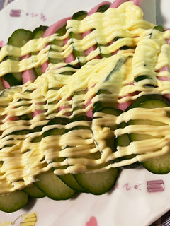 きゅうりとかまぼこマヨネーズかけただけ〜-レシピのメイン写真