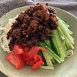 マカ肉味噌のジャージャー麺風混ぜそうめん