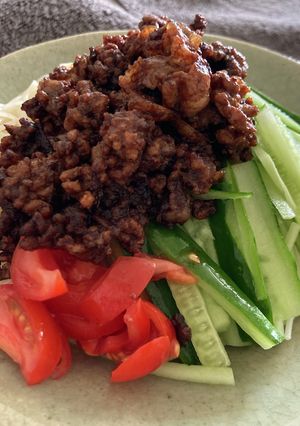 マカ肉味噌のジャージャー麺風混ぜそうめん-レシピのメイン写真