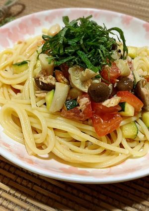 超簡単！トマトとズッキーニのツナパスタ-レシピのメイン写真