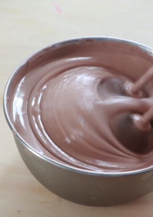 牛乳でつくるふわふわチョコレートホイップ-レシピのメイン写真