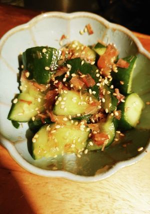叩いて♪ちぎって♪キュウリ梅ポン-レシピのメイン写真
