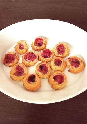 サクッと甘酸っぱいナツハゼジャムクッキー-レシピのメイン写真