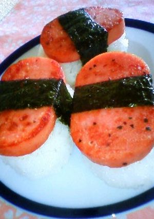 コンビニ風？ソーセージおにぎり-レシピのメイン写真