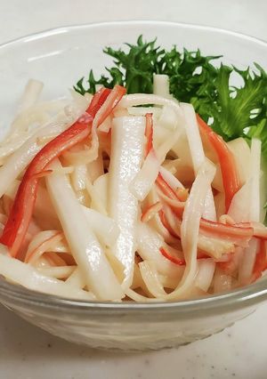 冬野菜にピッタリ大根とカニカマぽんサラダ-レシピのメイン写真