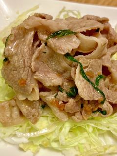 豚バラの梅大葉炒め-レシピのメイン写真