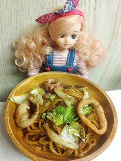 リカちゃん♡イカのアジアン焼きそば˳⋆-レシピのメイン写真