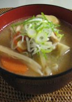お肉がパサつかない豚汁-レシピのメイン写真