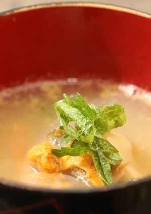 お祝いは贅沢に！いちご煮-レシピのメイン写真