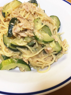 ワンパン!ズッキーニとツナの和風パスタ-レシピのメイン写真