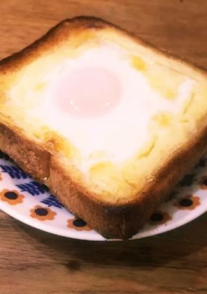 こんがり目玉焼きトースト-レシピのメイン写真
