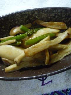 エリンギとアスパラのバター炒め-レシピのメイン写真