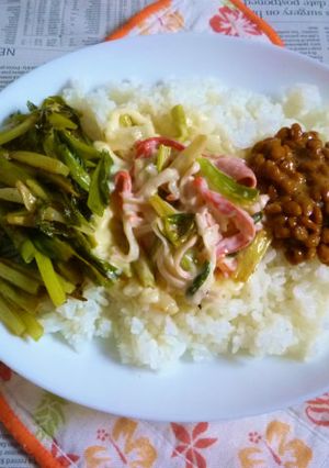 納豆&九条ネギ・カニカマのカフェ丼-レシピのメイン写真