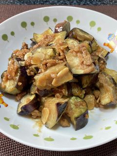 なすとひき肉の味噌だれ醤油煮!(^^)!-レシピのメイン写真